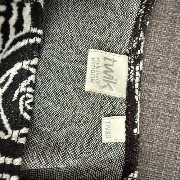 Twik | women's xsmall dark gray and White Rose Pattern Mini Dress - Picture 4 of 5